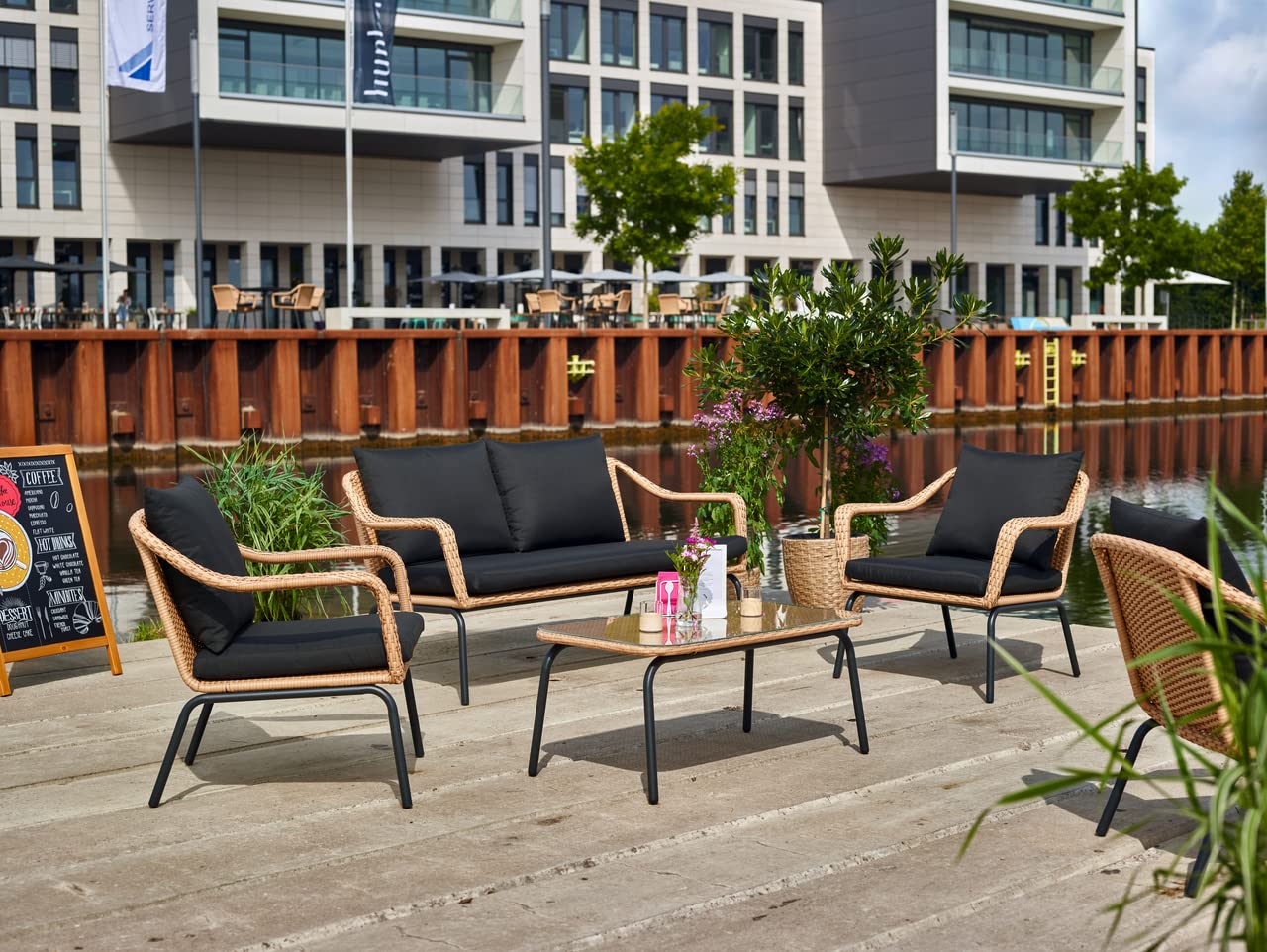 METRO Professional Conjunto Jardin Exterior, 4 Piezas, 1 Mesa, 1 sofá, 2 sillones Individuales, poliratán/Acero/poliéster, Cojines para Sofa, Outdoor, Resistente a la Intemperie, marrón/Negro