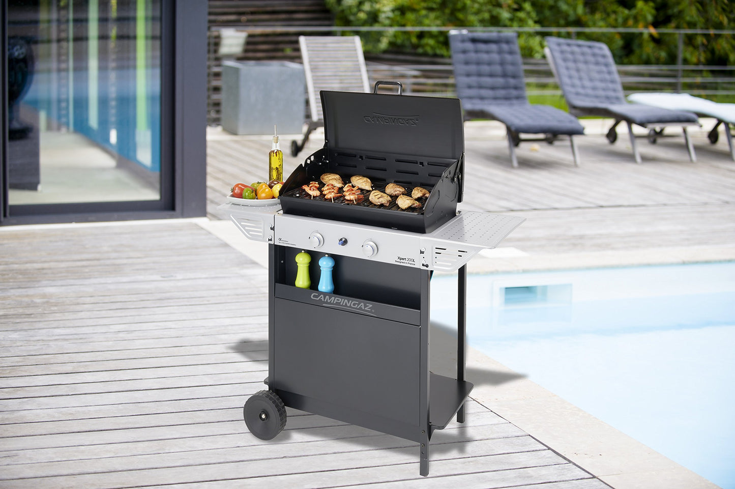 Campingaz Xpert 200 L Vario Barbacoa Gas, BBQ gas con 2 quemadores, 7.1kW de portencia, Parrila y Plancha de acero esmaltado , 2 Mesas laterales y Carro de acero