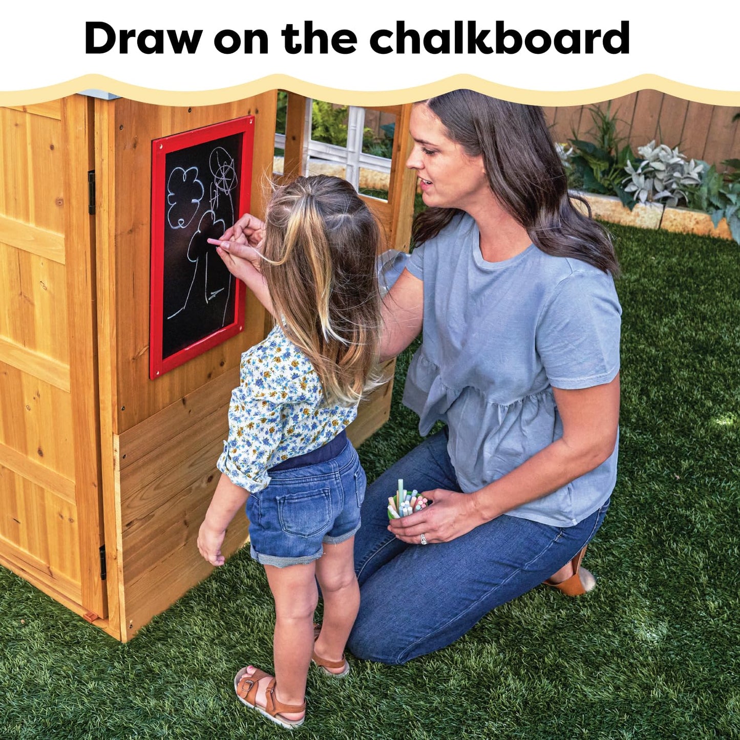 KidKraft Casita Infantil Moderna de Madera con Cocina de Juguete, Mesa y Banco para niños y niñas, casita de Juego para Exterior, jardín o Patio (00182)