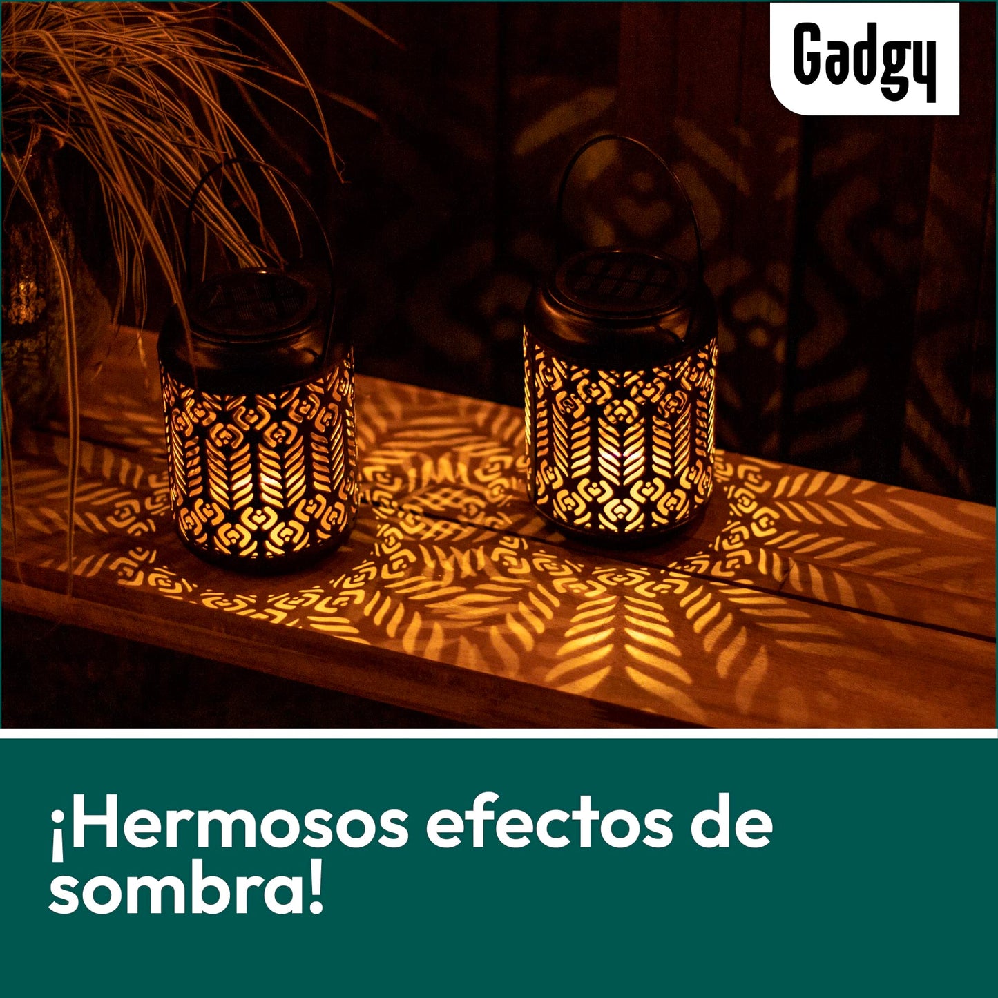 Gadgy Farolillos Solares Exterior | Juego De 2 | Farolas De Jardin y Terraza | Luces LED | Luz Solar de Metal Negro y Dorado | IP65 Impermeable