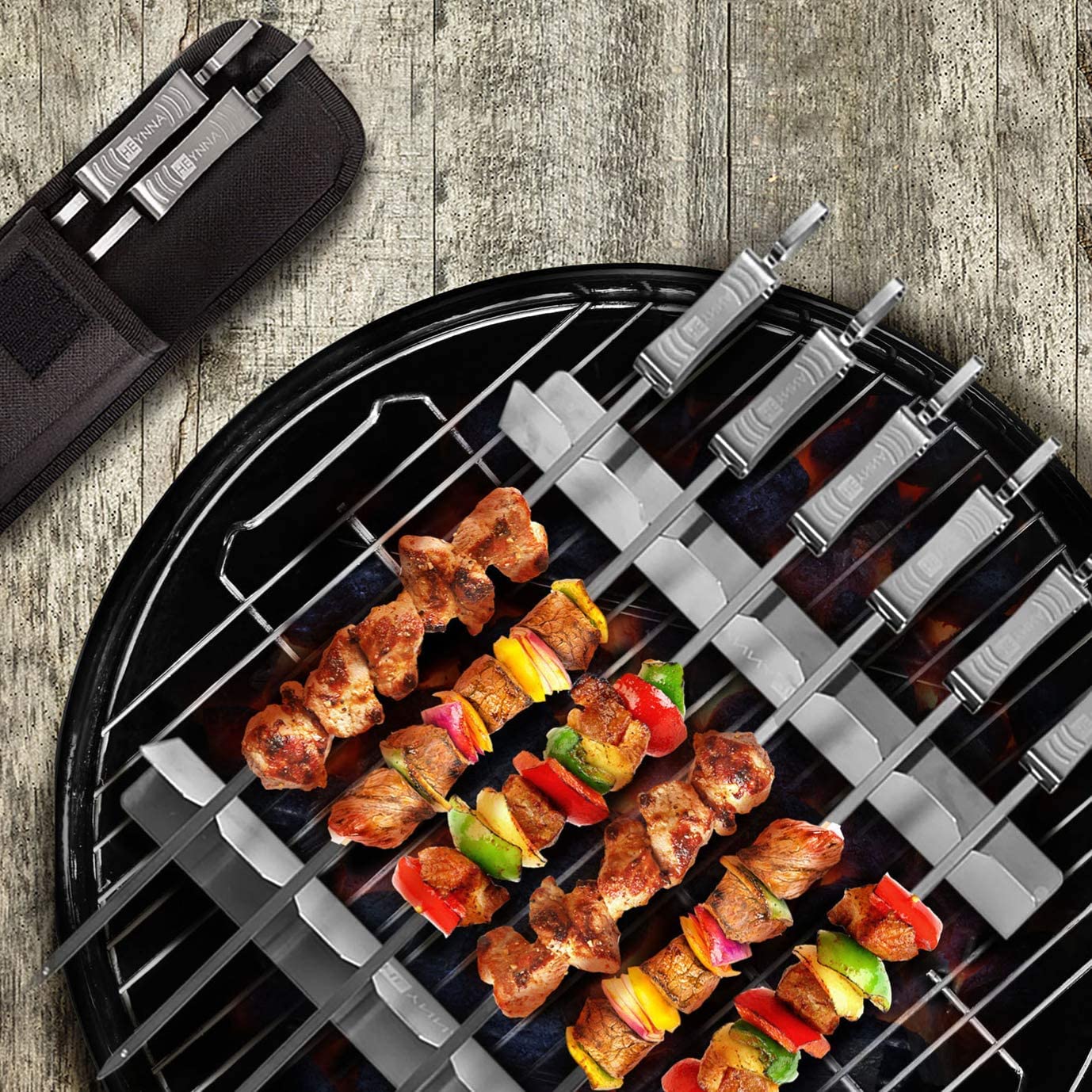 HEYNNA® Pinchos barbacoa acero inoxidable con soporte para barbacoa - Juego de 8 - Brochetas barbacoa con bolsa de almacenamiento - 45 cm