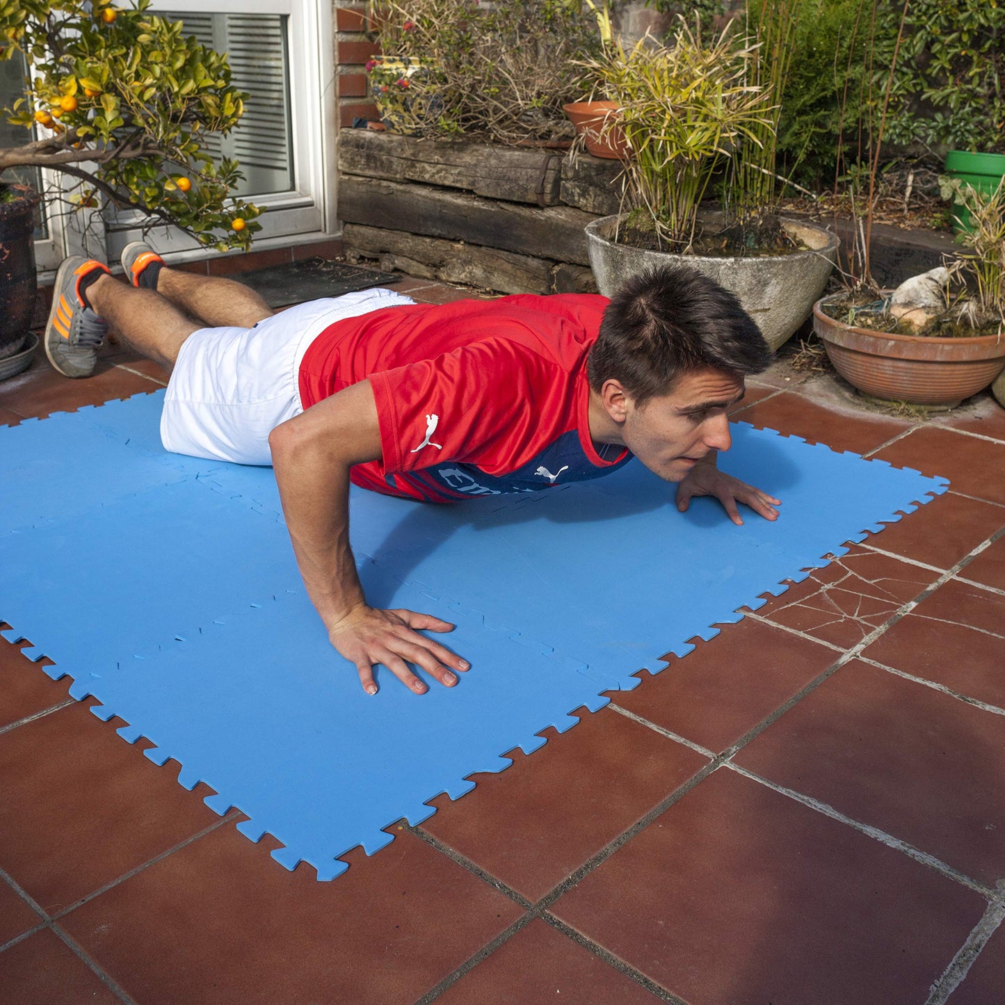 Gre MPF509 - Protector de Suelo para Piscina Fabricado en EVA Azul, 9 Piezas, 4.5 mm de Grosor, Resistente y Antipinchazos