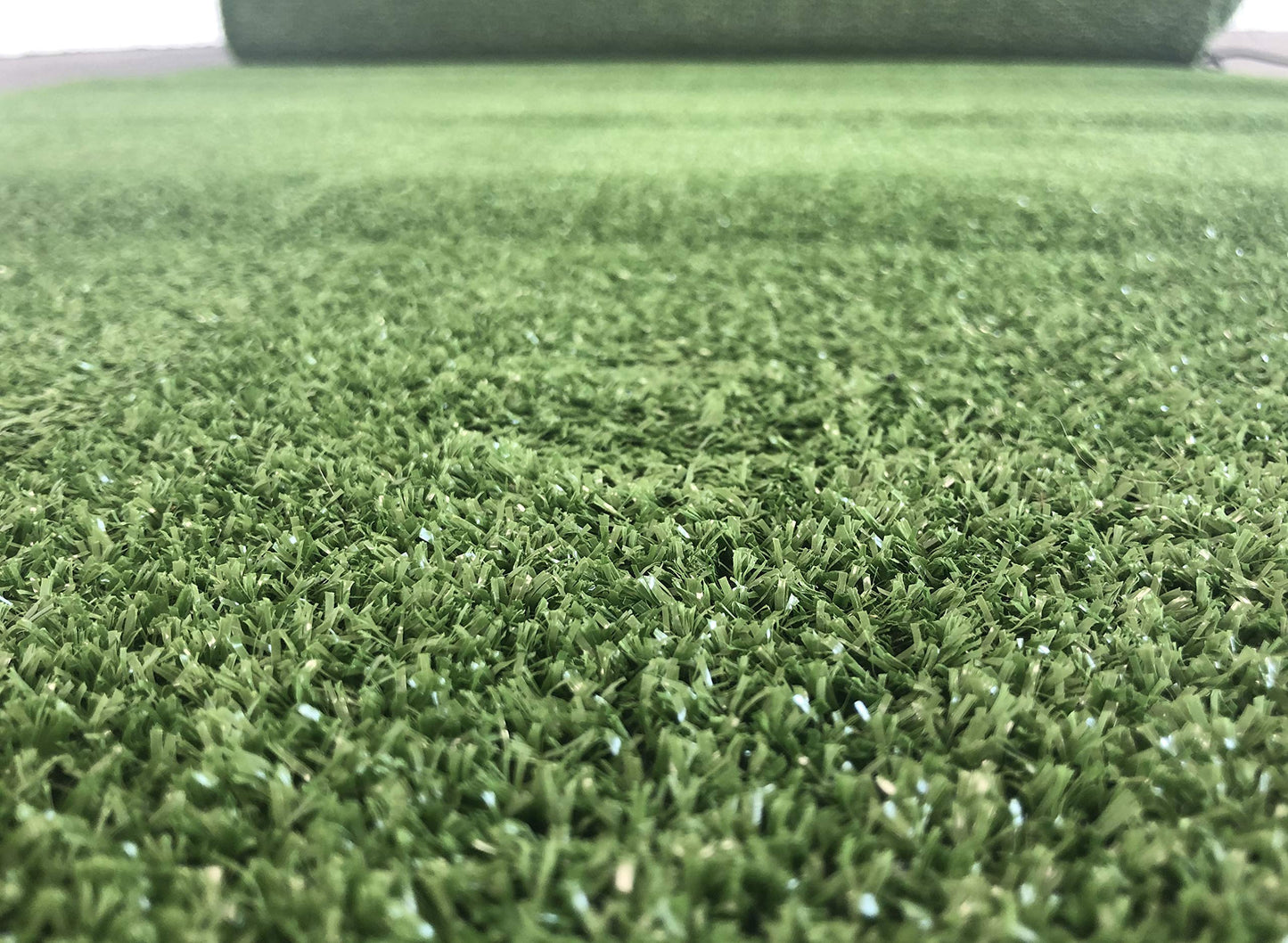 Carpeto Rugs Césped Artificial Sintético para Exterior e Interior - Césped Artificial para Balcón, Terraza y Jardín - Rollos de Cesped Artificial - Hierba Artificial - Verde - 133 x 270 cm