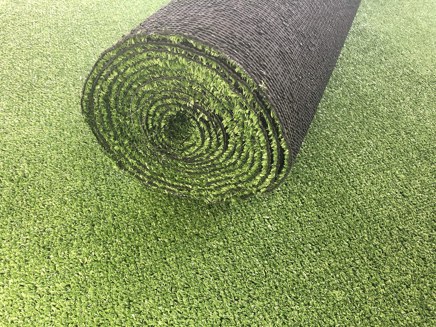 Carpeto Rugs Césped Artificial Sintético para Exterior e Interior - Césped Artificial para Balcón, Terraza y Jardín - Rollos de Cesped Artificial - Hierba Artificial - Verde - 133 x 270 cm
