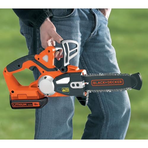 BLACK+DECKER Motosierra a Batería 18V, Batería de litio 2Ah, Espada 20cm, Velocidad Cadena 3,1m/s, Hasta 200 Cortes por Carga, para Poda y Leña - GKC1820L20-QW