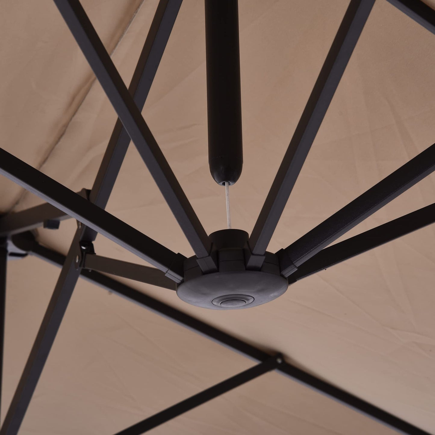 Outsunny Sombrilla de Terraza Exterior Parasol Grande 4,6x2,7m Sombrilla de Jardín con Manivela Manual Resistente al Agua y Protección Solar para Terraza Playa Piscina Café